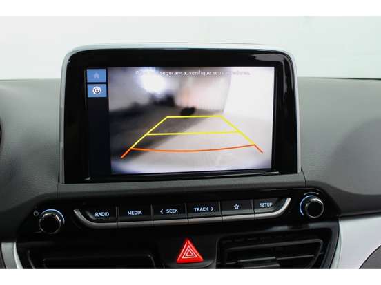 HYUNDAI-HB20S-2024