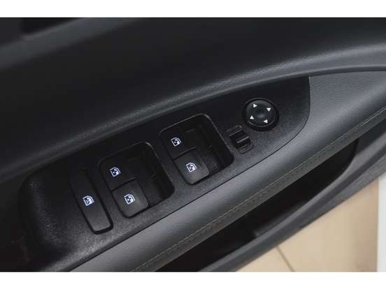 HYUNDAI-HB20S-1.0 12V FLEX LIMITED MANUAL HYUNDAI-HB20S-2025