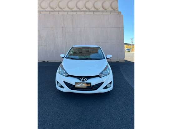 HYUNDAI-HB20S-1.6 COMFORT PLUS 16V FLEX 4P MANUAL HYUNDAI-HB20S-2015