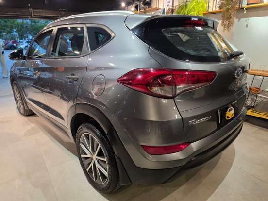 HYUNDAI-TUCSON-1.6 16V T-GDI GASOLINA GL ECOSHIFT HYUNDAI-TUCSON-2017