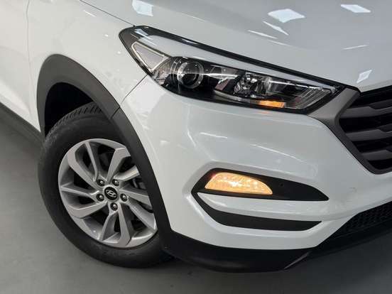 HYUNDAI-TUCSON-1.6 16V T-GDI GASOLINA GLS ECOSHIFT HYUNDAI-TUCSON-2018