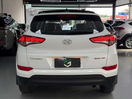 HYUNDAI-TUCSON-2018