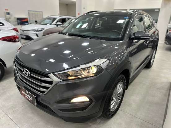 HYUNDAI-TUCSON-2021