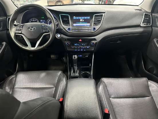 HYUNDAI-TUCSON-2021