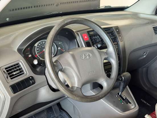 HYUNDAI-TUCSON-2.0 MPFI GL 16V 142CV 2WD GASOLINA 4P MANUAL HYUNDAI-TUCSON-2012