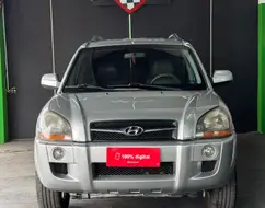 HYUNDAI TUCSON 2.0 MPFI GLS 16V 143CV 2WD FLEX 4P AUTOMÁTICO HYUNDAI TUCSON 2.0 MPFI GLS 16V 143CV 2WD FLEX 4P AUTOMÁTICO