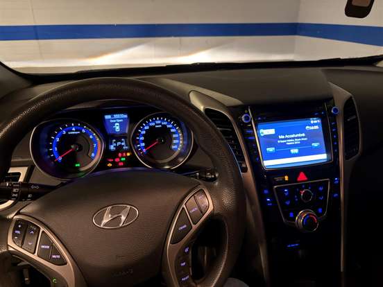 HYUNDAI-I30-1.8 MPI 16V GASOLINA 4P AUTOMATICO HYUNDAI-I30-2014