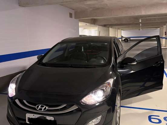 HYUNDAI-I30-1.8 MPI 16V GASOLINA 4P AUTOMATICO HYUNDAI-I30-2014