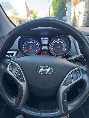 HYUNDAI-I30-2015