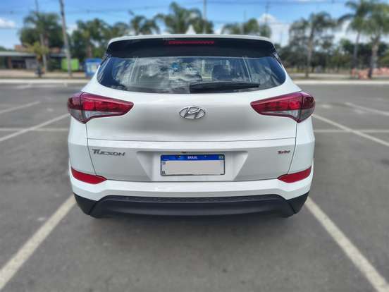 HYUNDAI-TUCSON-2017