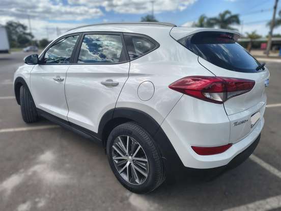HYUNDAI-TUCSON-2017