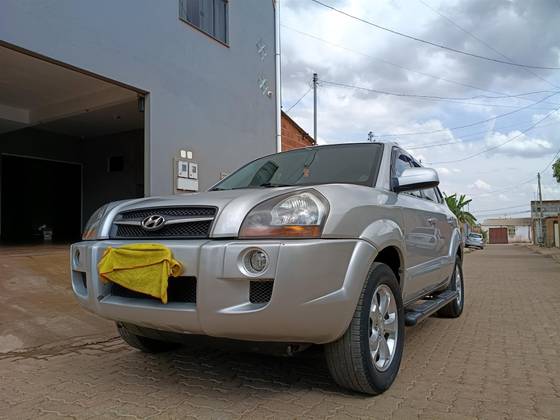 HYUNDAI TUCSON 2.0 MPFI GLS 16V 143CV 2WD FLEX 4P AUTOMÁTICO