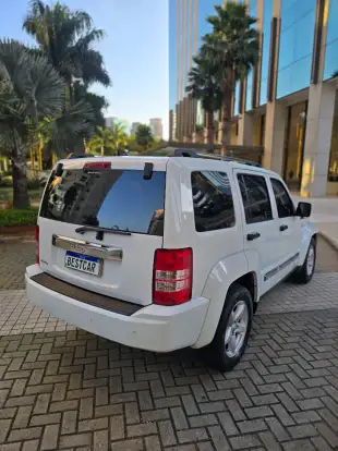 JEEP-CHEROKEE-2012