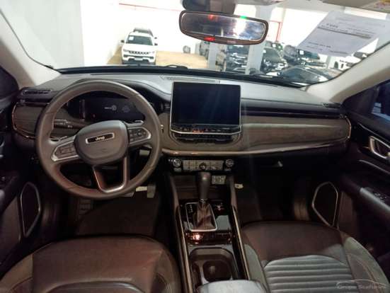 JEEP-COMMANDER-2023