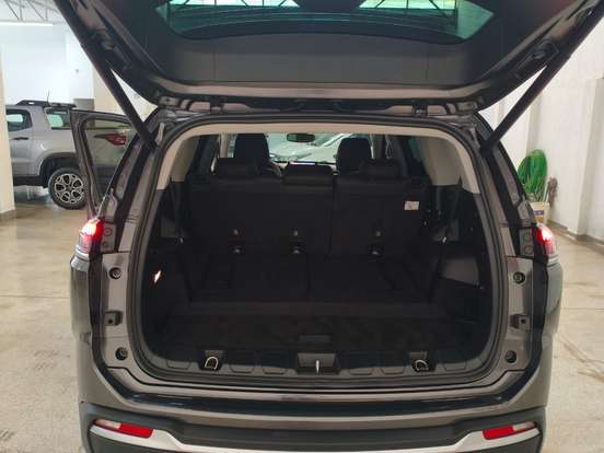 JEEP-COMMANDER-1.3 T270 TURBO FLEX LONGITUDE AT6 JEEP-COMMANDER-2025