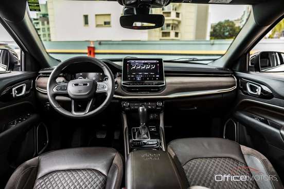 JEEP-COMMANDER-2024