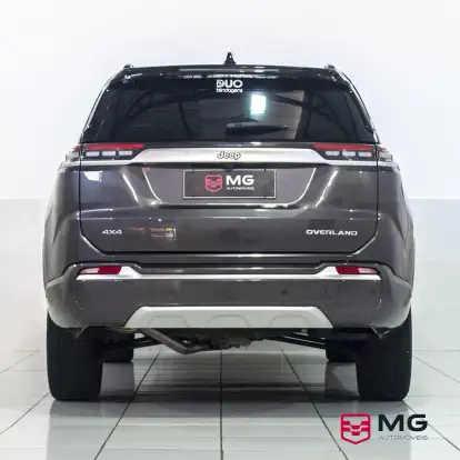 JEEP-COMMANDER-2025