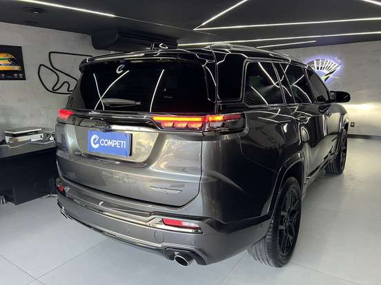 JEEP-COMMANDER-2025