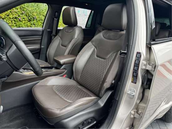 JEEP-COMMANDER-2.0 TD380 TURBO DIESEL OVERLAND AT9 JEEP-COMMANDER-2021