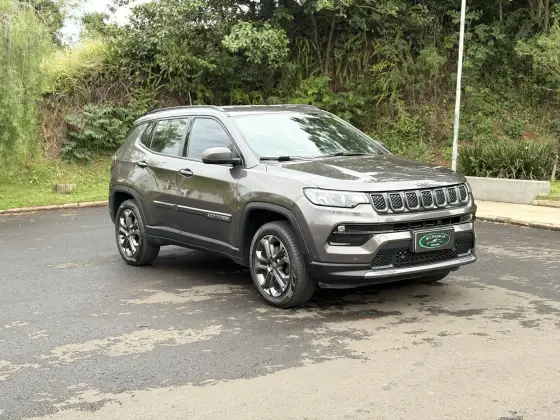 JEEP COMPASS 1.3 T270 TURBO FLEX LONGITUDE AT6