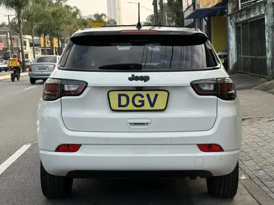 JEEP-COMPASS-1.3 T270 TURBO HÍBRIDO S 4XE AT6 JEEP-COMPASS-2022