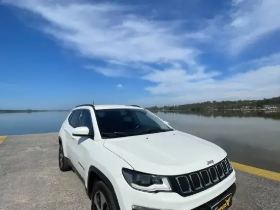 JEEP-COMPASS-2.0 16V DIESEL LONGITUDE 4X4 AUTOMÁTICO JEEP-COMPASS-2017
