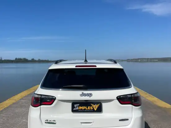 JEEP-COMPASS-2.0 16V DIESEL LONGITUDE 4X4 AUTOMÁTICO JEEP-COMPASS-2017