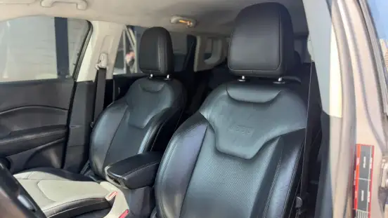 JEEP-COMPASS-2.0 16V FLEX LONGITUDE AUTOMÁTICO JEEP-COMPASS-2018