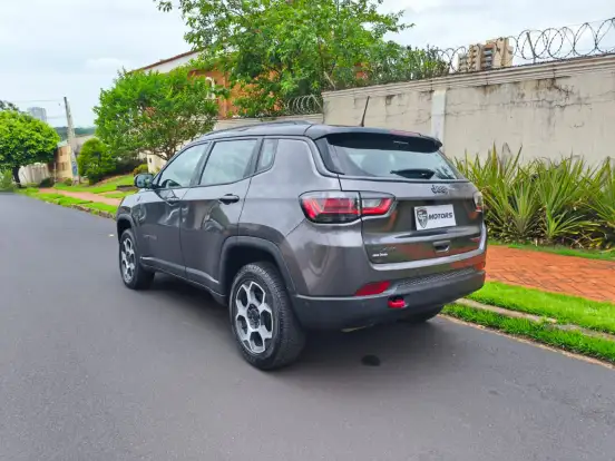 JEEP-COMPASS-2023
