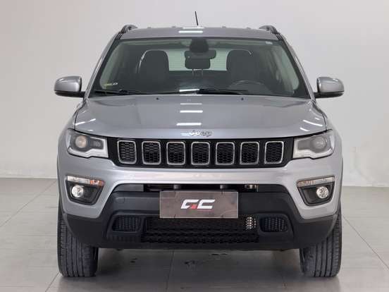JEEP-COMPASS-2.0 16V DIESEL LONGITUDE 4X4 AUTOMÁTICO JEEP-COMPASS-2018