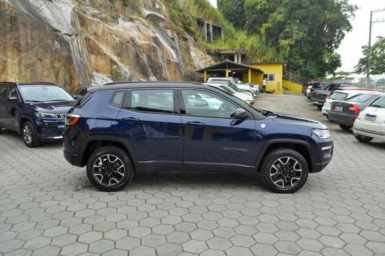 JEEP-COMPASS-2020