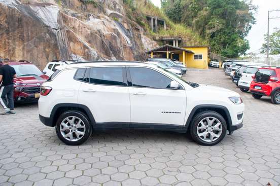 JEEP-COMPASS-2021