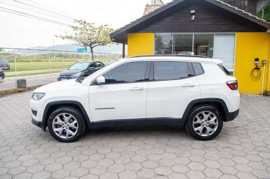 JEEP-COMPASS-2021