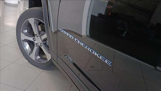 JEEP-GRAND CHEROKEE-2023