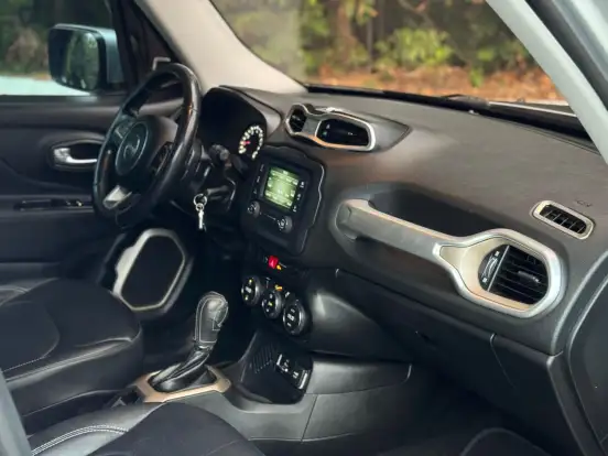 JEEP-RENEGADE-1.8 16V FLEX LONGITUDE 4P AUTOMÁTICO JEEP-RENEGADE-2015