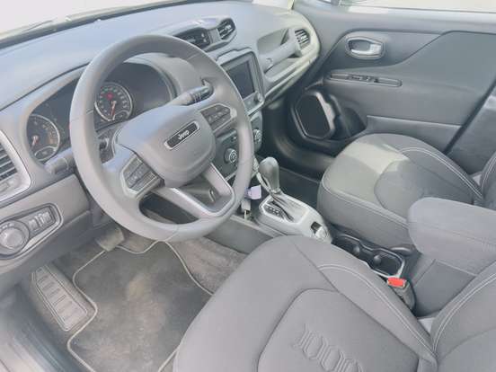 JEEP-RENEGADE-2024
