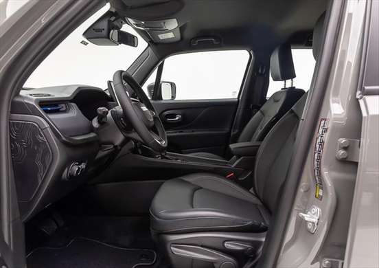 JEEP-RENEGADE-1.3 T270 TURBO MHEV LONGITUDE AT6 JEEP-RENEGADE-2026