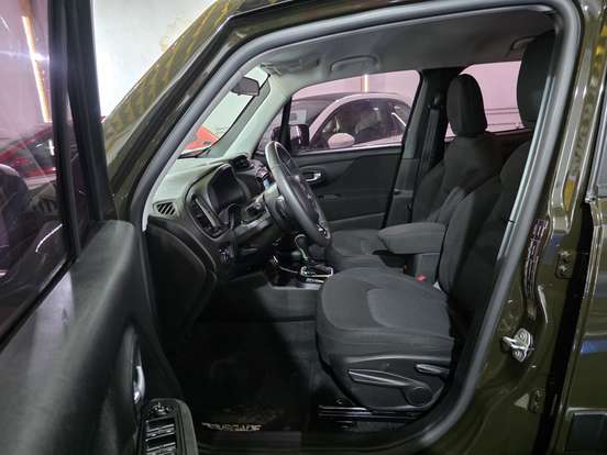 JEEP-RENEGADE-2021