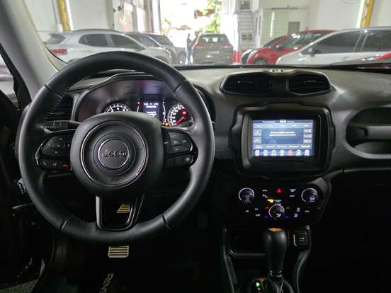 JEEP-RENEGADE-2021