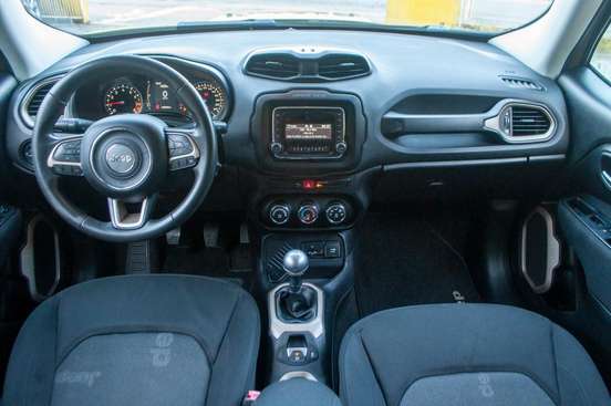 JEEP-RENEGADE-2015