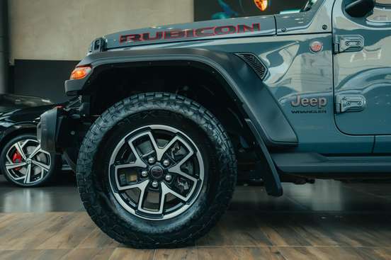JEEP-WRANGLER-2024