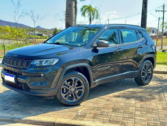 JEEP COMPASS 1.3 T270 TURBO FLEX LONGITUDE AT6