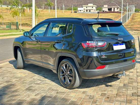 JEEP-COMPASS-2021