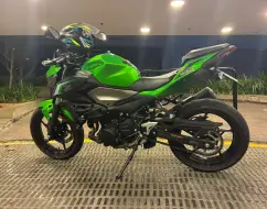 KAWASAKI Z500 KAWASAKI Z500