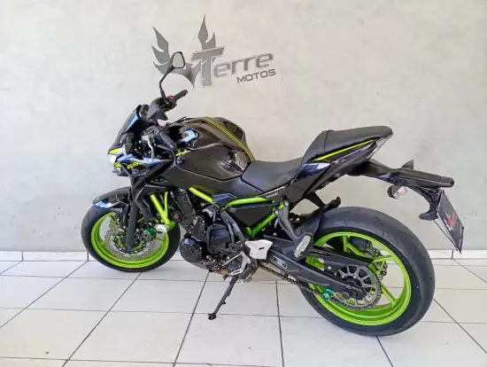 KAWASAKI-Z650 ABS SE-2021