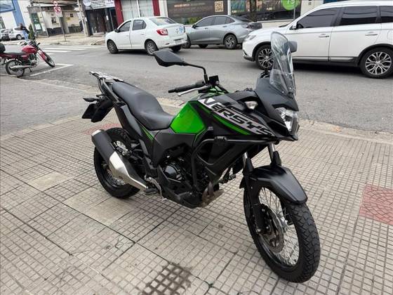 KAWASAKI VERSYS-X 300 