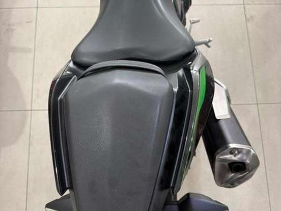 KAWASAKI-Z400 KAWASAKI-Z400-2022