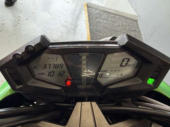 KAWASAKI-Z800 KAWASAKI-Z800-2014