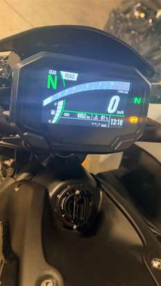 KAWASAKI-Z900-2023