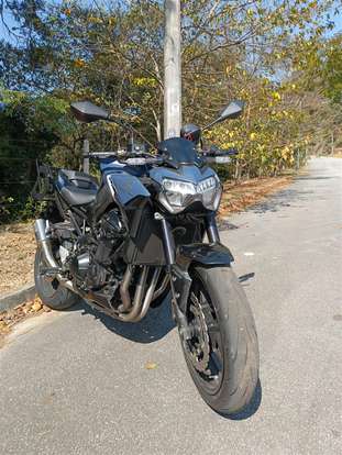 KAWASAKI-Z900-2022